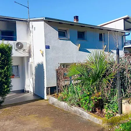 Apartment Sara Rovinj